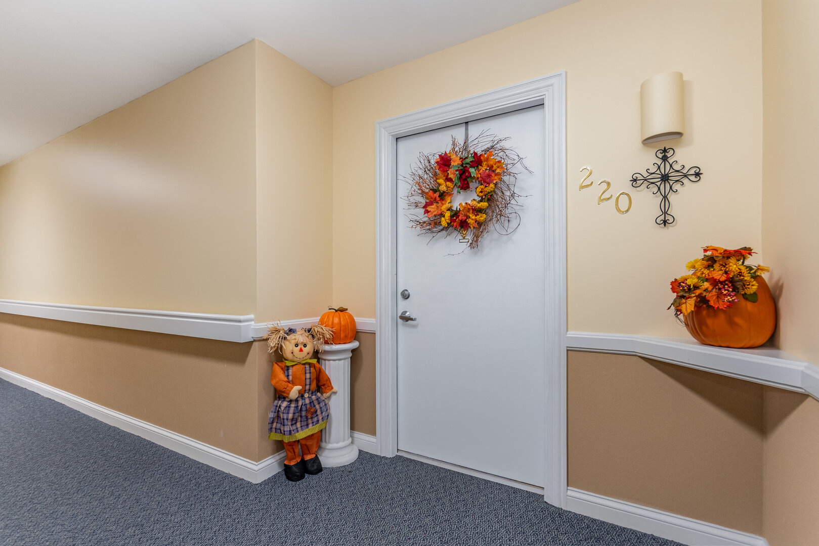 801 N Mclean Boulevard 220 Property Photo 8