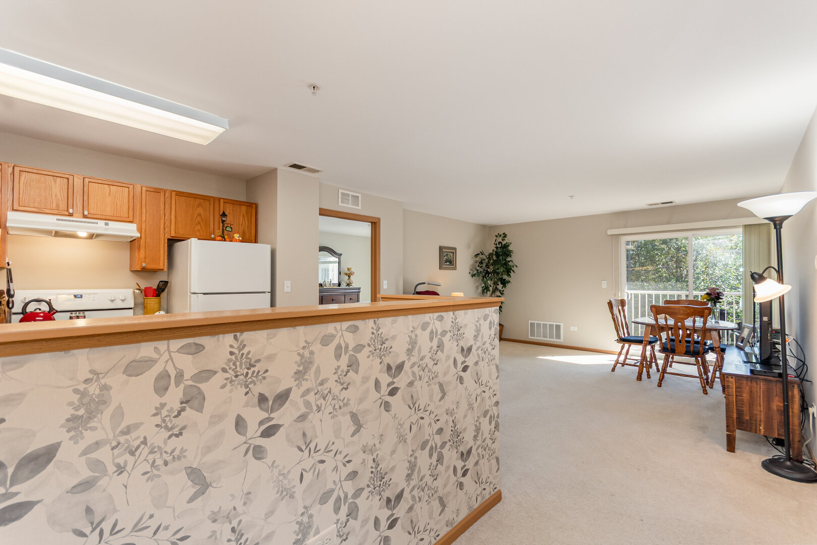 801 N Mclean Boulevard 220 Property Photo 10