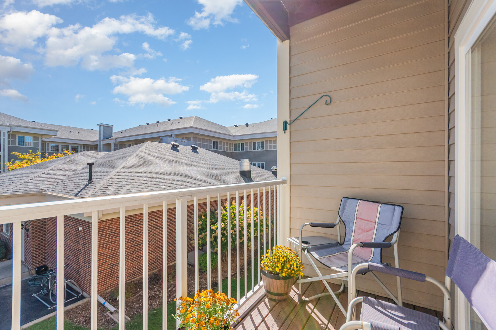 801 N Mclean Boulevard 220 Property Photo 16