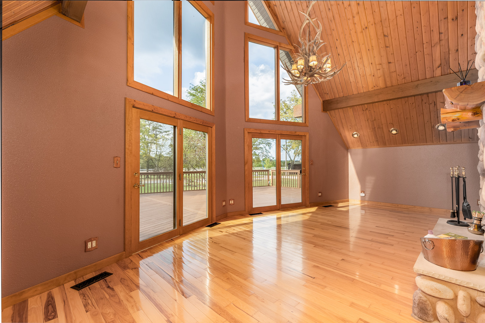 1522 E State Route 71 Property Photo 4