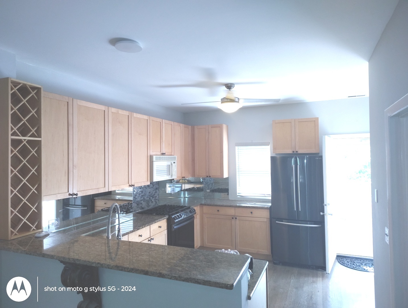 2367 E 70th Place 1a Property Photo 6