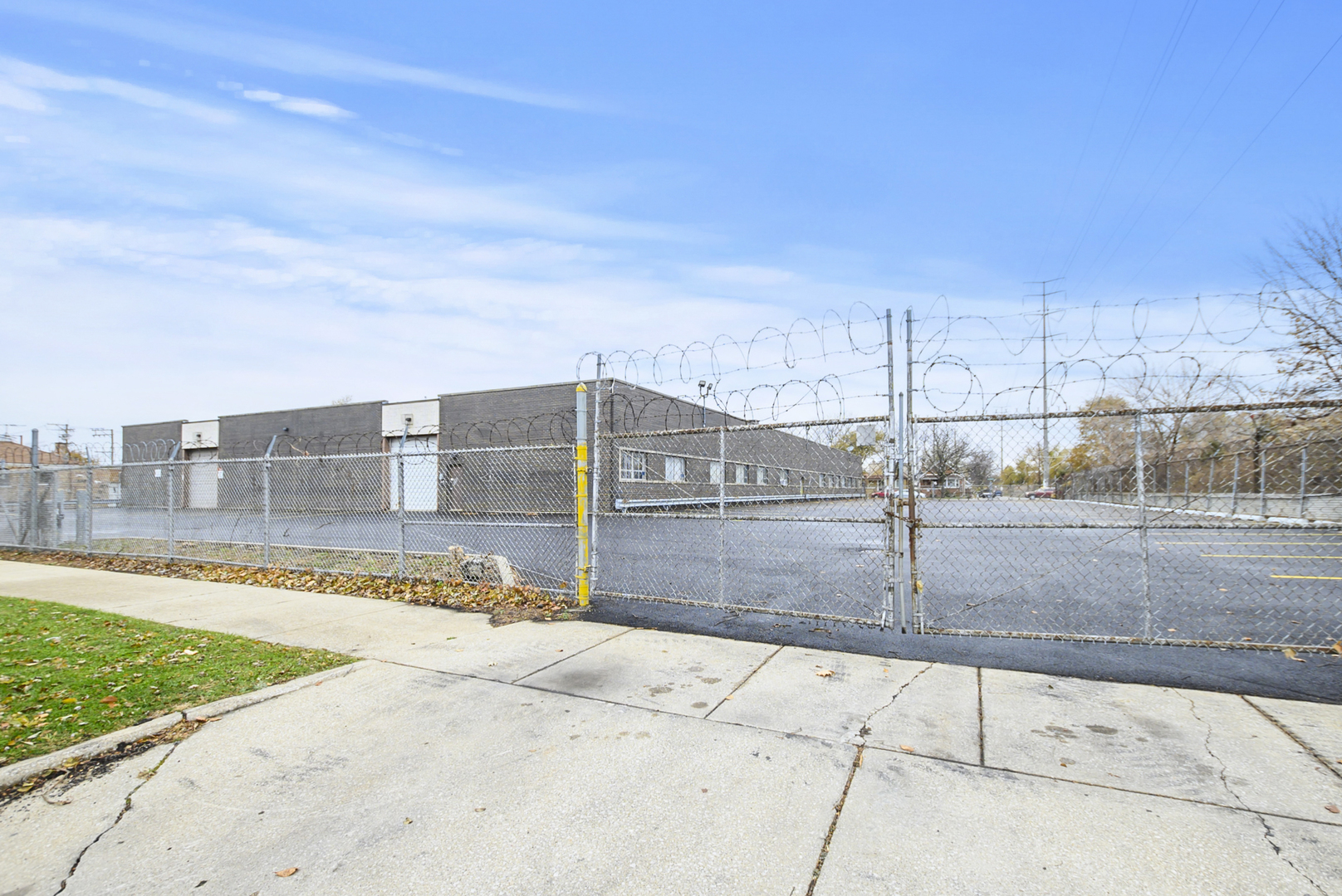 3605 W 63rd Street Property Photo 1