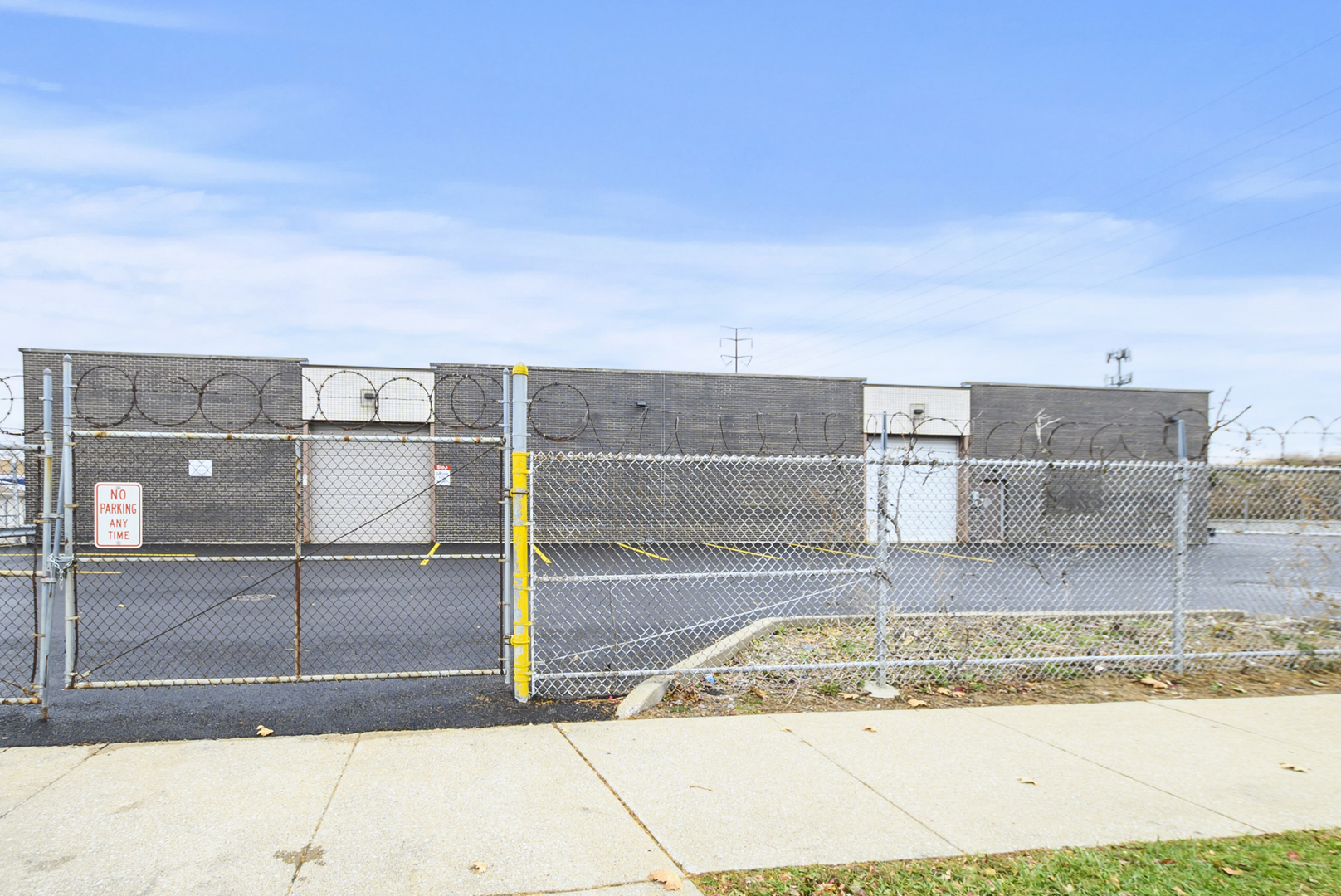 3605 W 63rd Street Property Photo 2