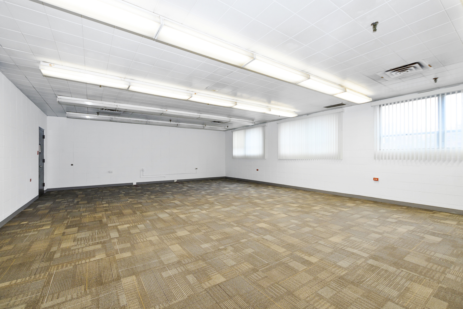 3605 W 63rd Street Property Photo 9