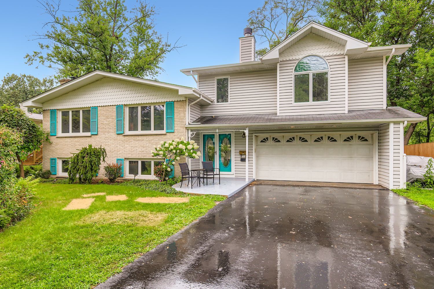 5904 Elm Street Property Photo 1