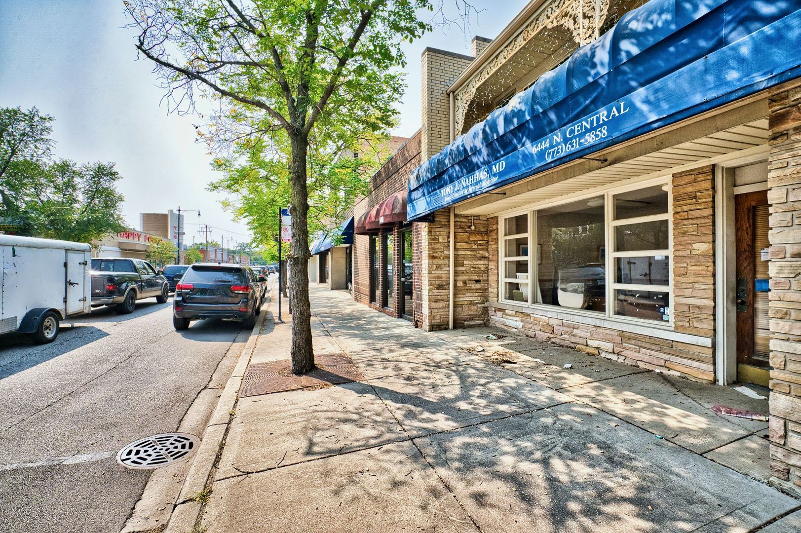 6444 N Central Avenue Property Photo 3