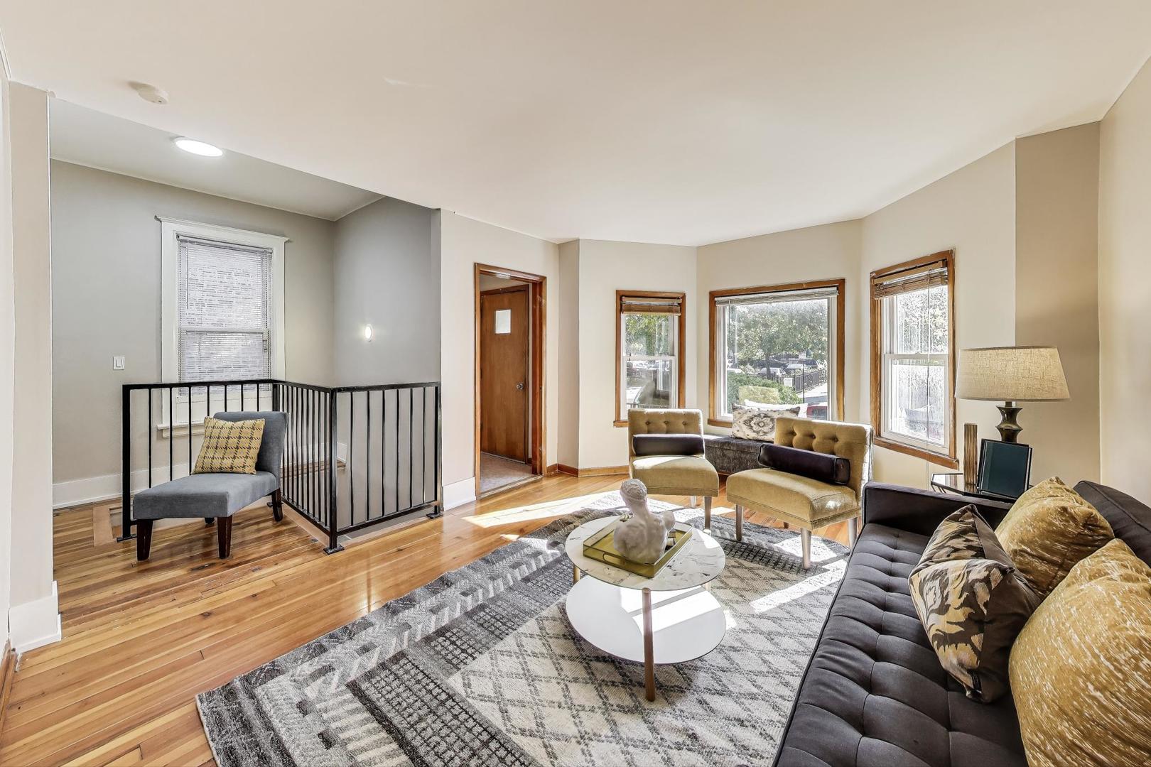 2134 N Keeler Avenue Property Photo 4