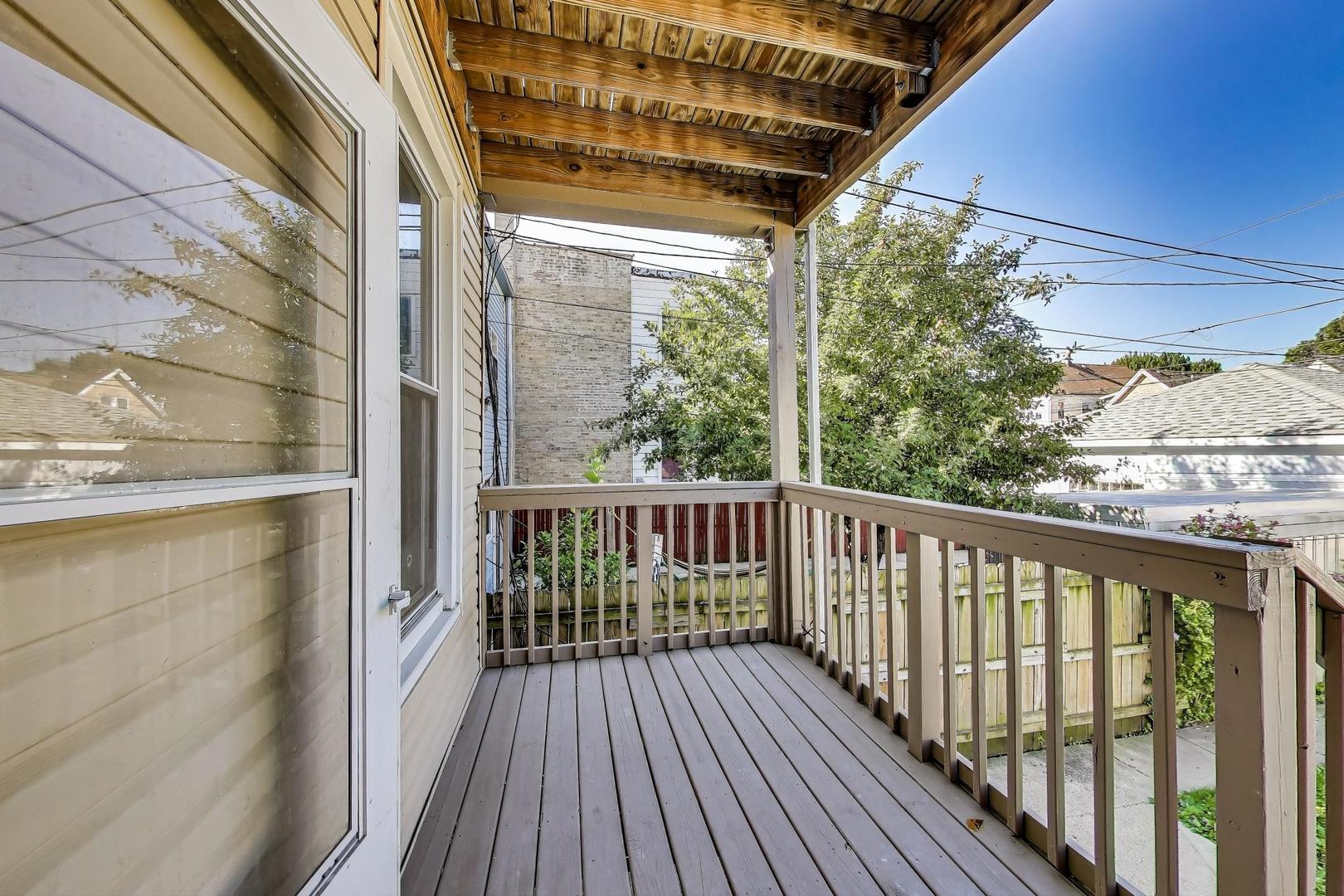 2134 N Keeler Avenue Property Photo 22