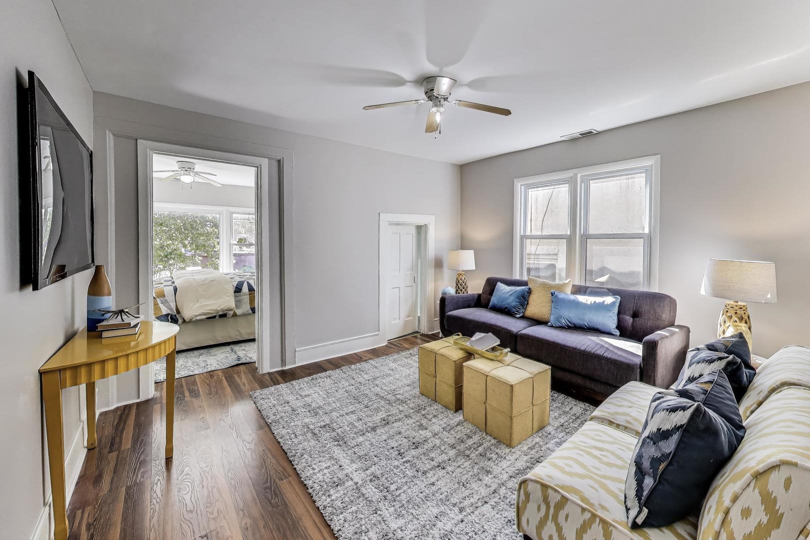 2134 N Keeler Avenue Property Photo 24