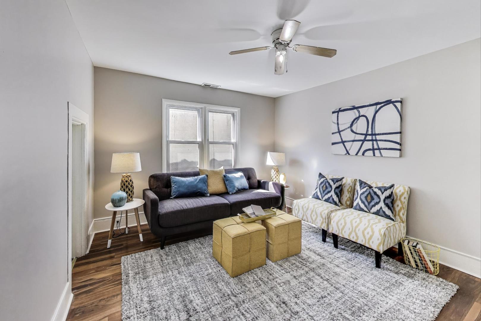 2134 N Keeler Avenue Property Photo 25