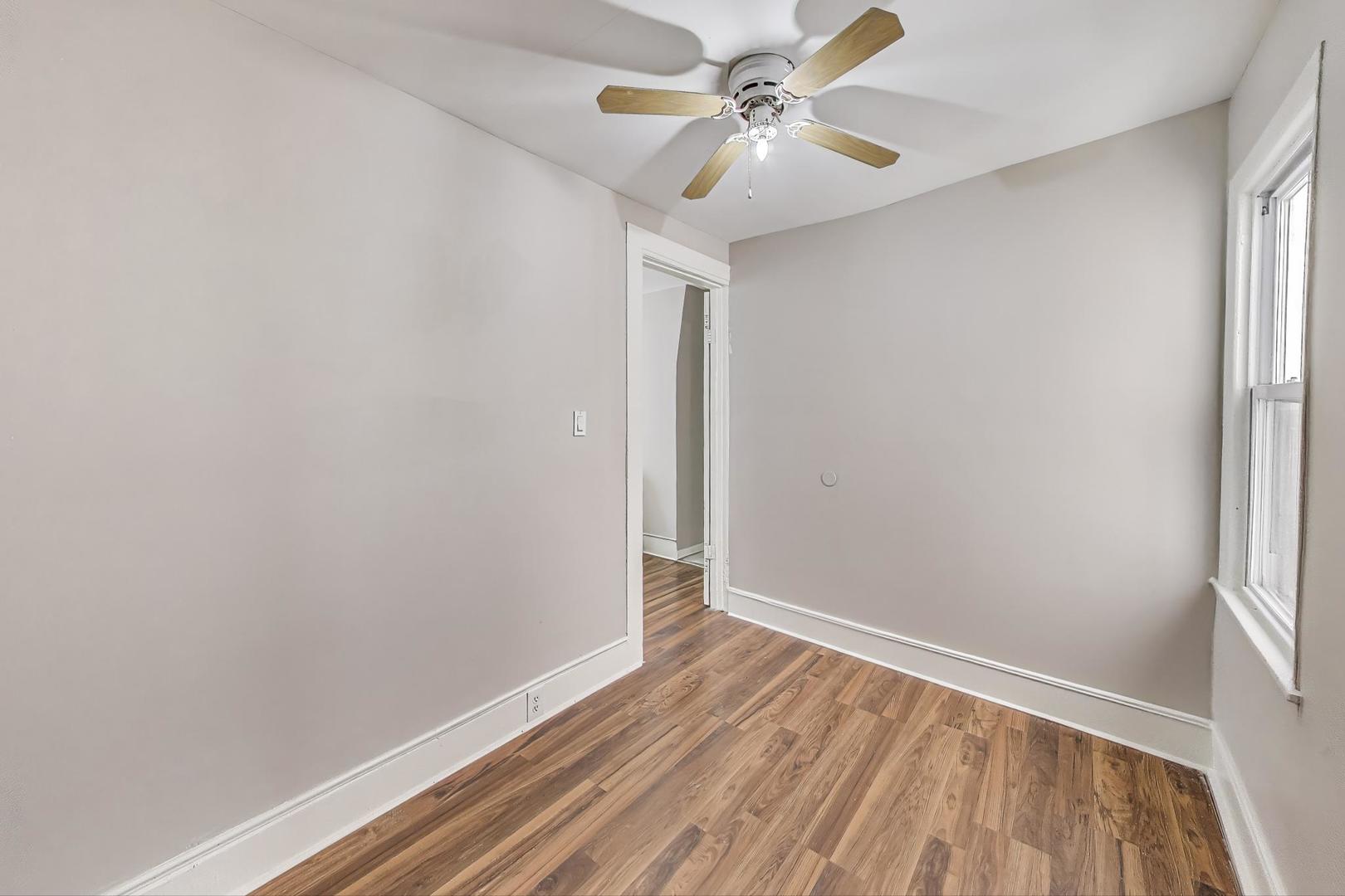 2134 N Keeler Avenue Property Photo 33