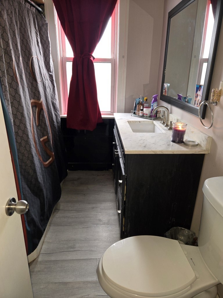 8041 S Justine Avenue Property Photo 7