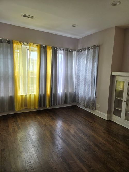 8041 S Justine Avenue Property Photo 13