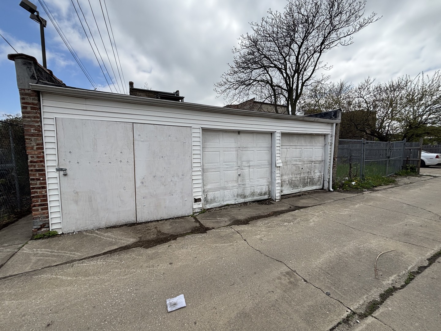 3316 W Maypole Avenue Property Photo 17