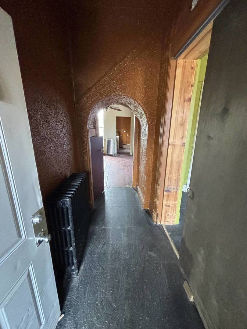 3316 W Maypole Avenue Property Photo 18