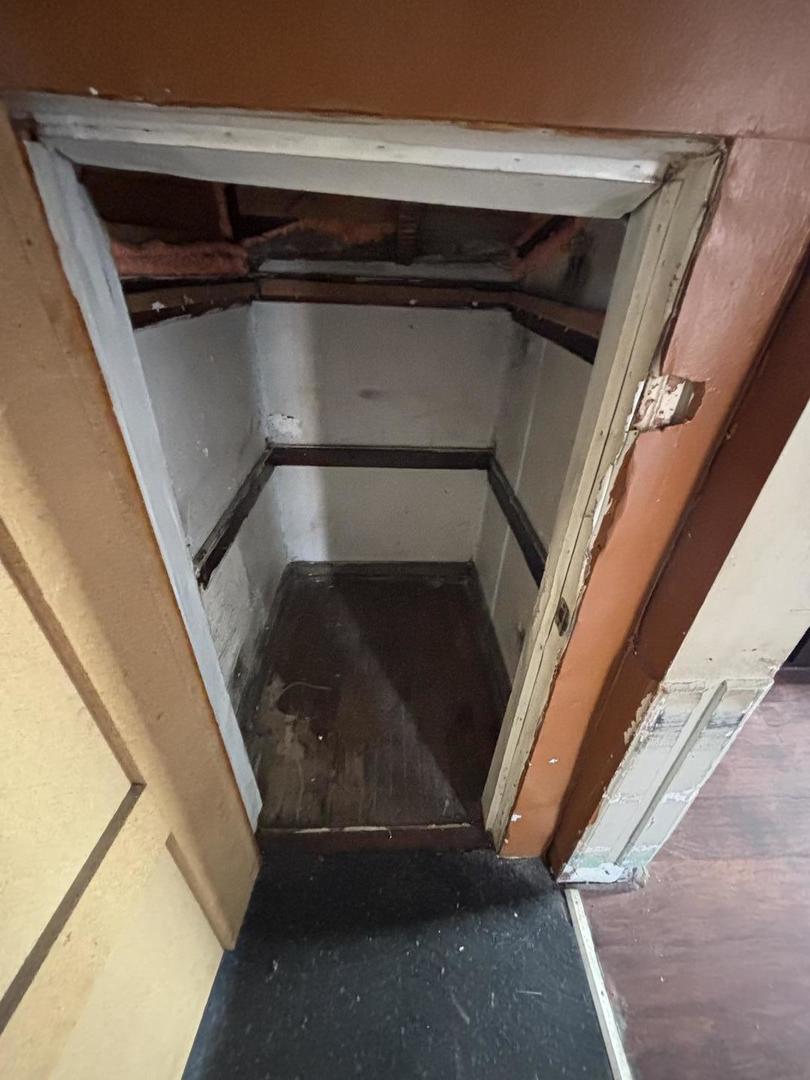 3316 W Maypole Avenue Property Photo 20