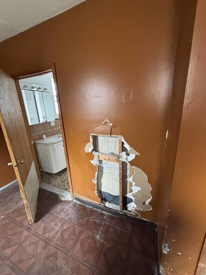 3316 W Maypole Avenue Property Photo 24