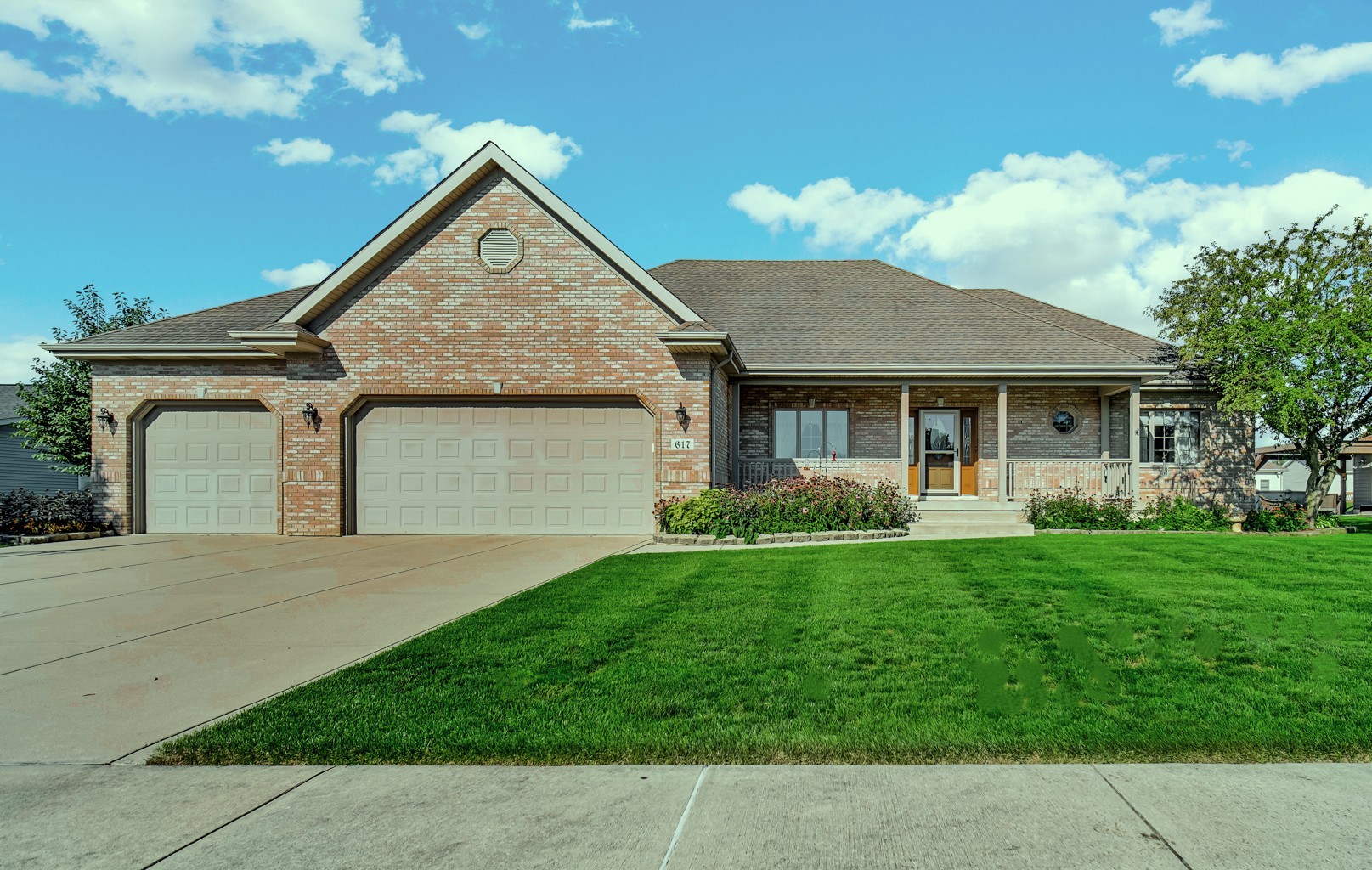 617 Fawn Circle Property Photo 1