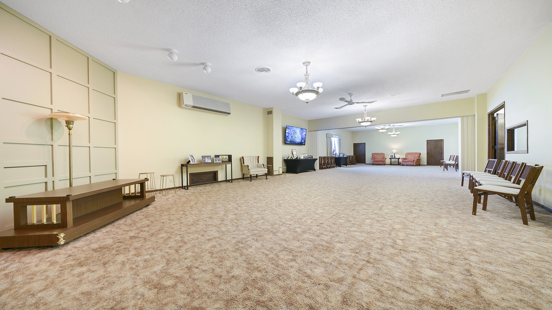 110 E Dixon Street Property Photo 34