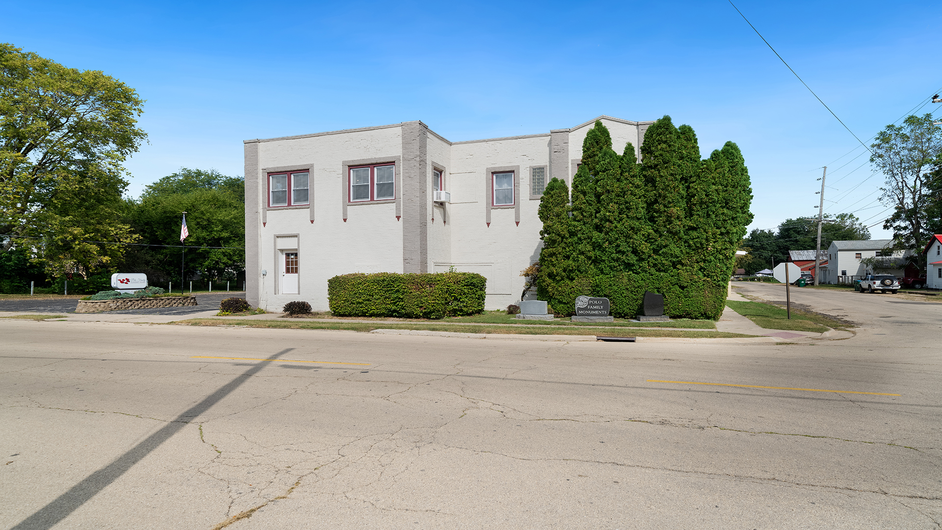 110 E Dixon Street Property Photo 39