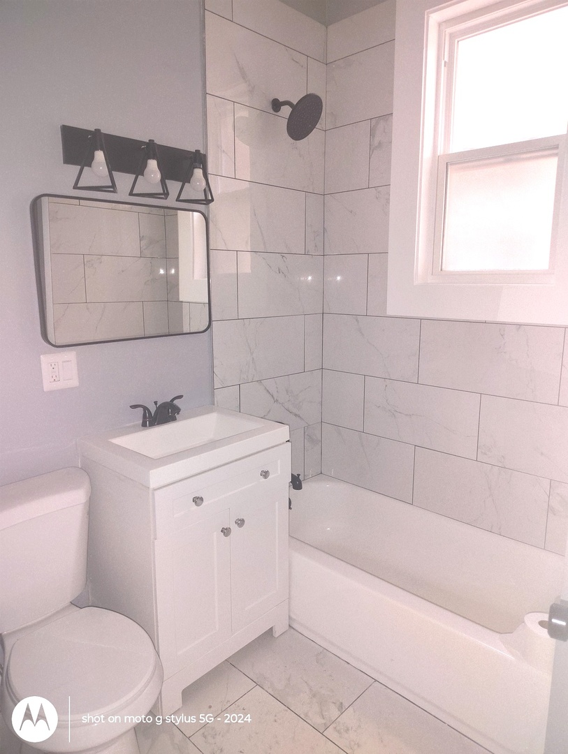 1661 S Homan Avenue Garden Property Photo 8