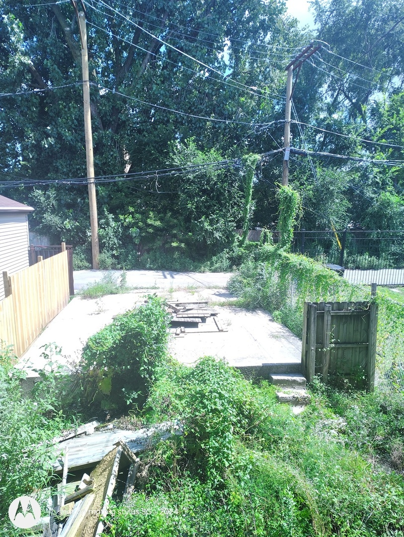 1661 S Homan Avenue Garden Property Photo 11