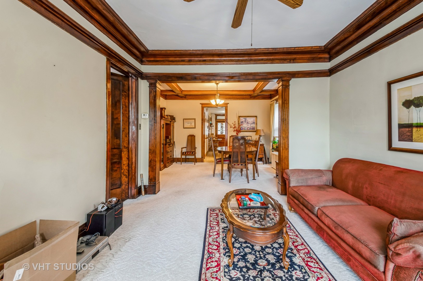 2302 W Addison Street Property Photo 3