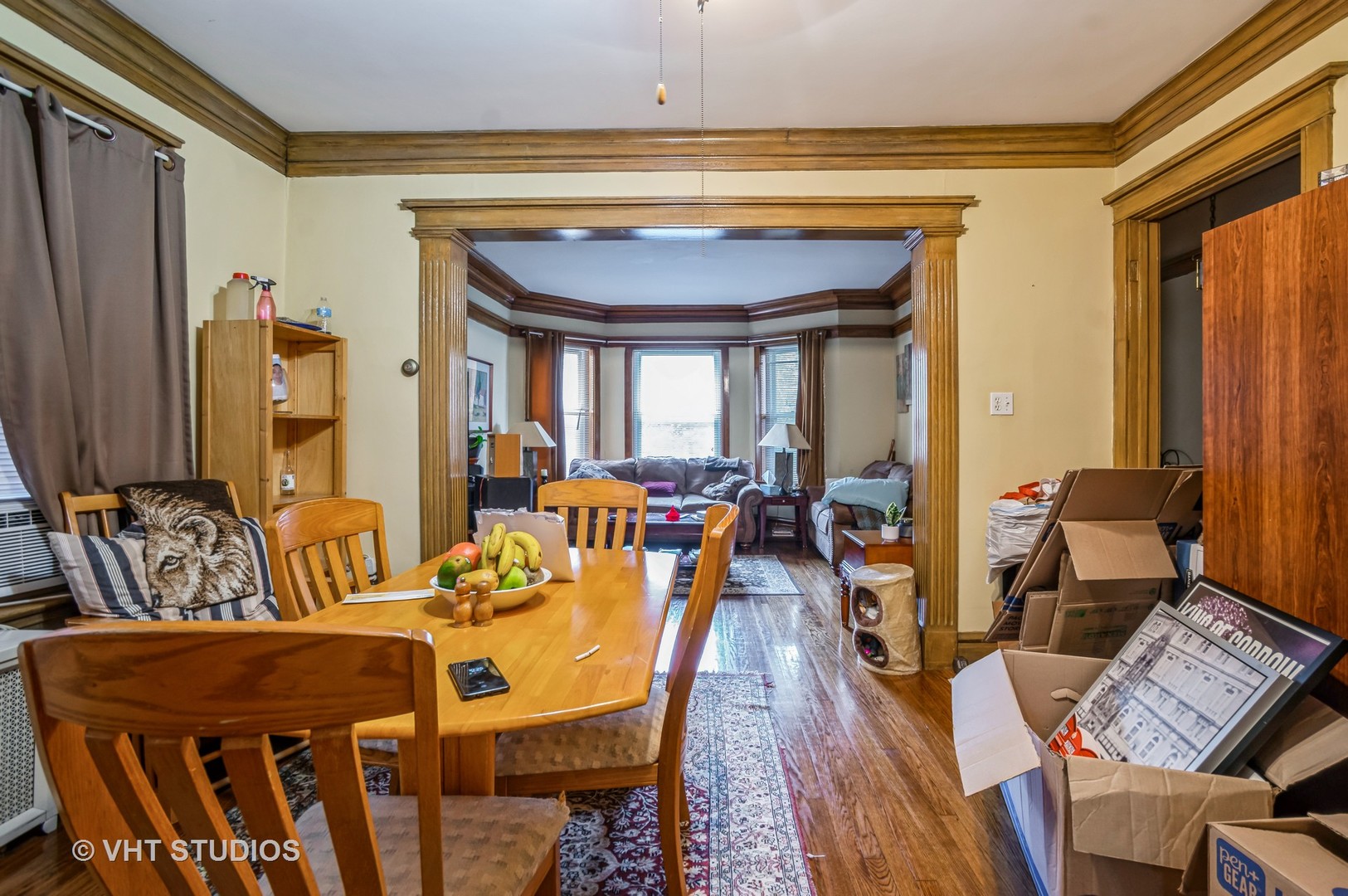 2302 W Addison Street Property Photo 13