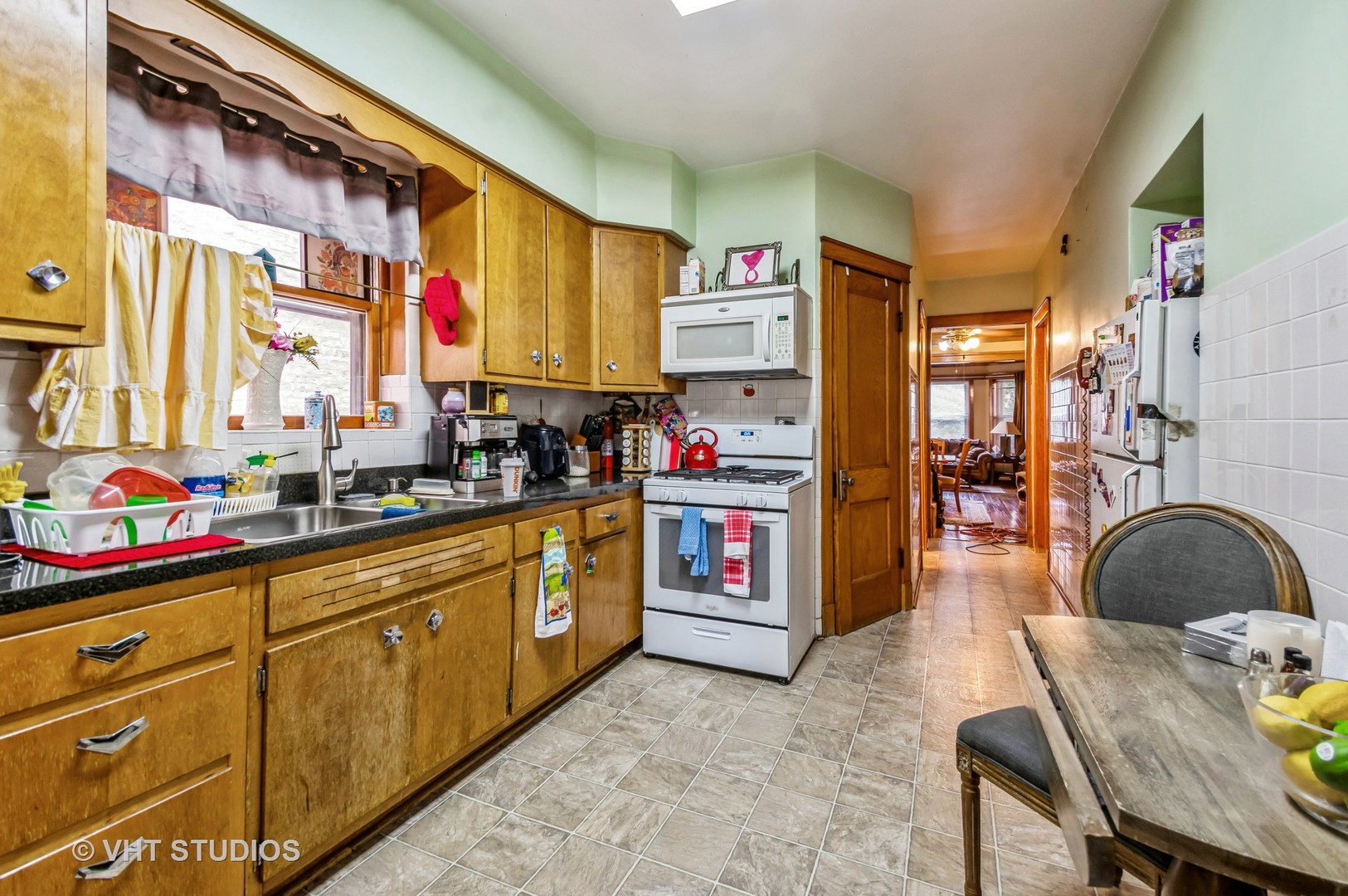 2302 W Addison Street Property Photo 14