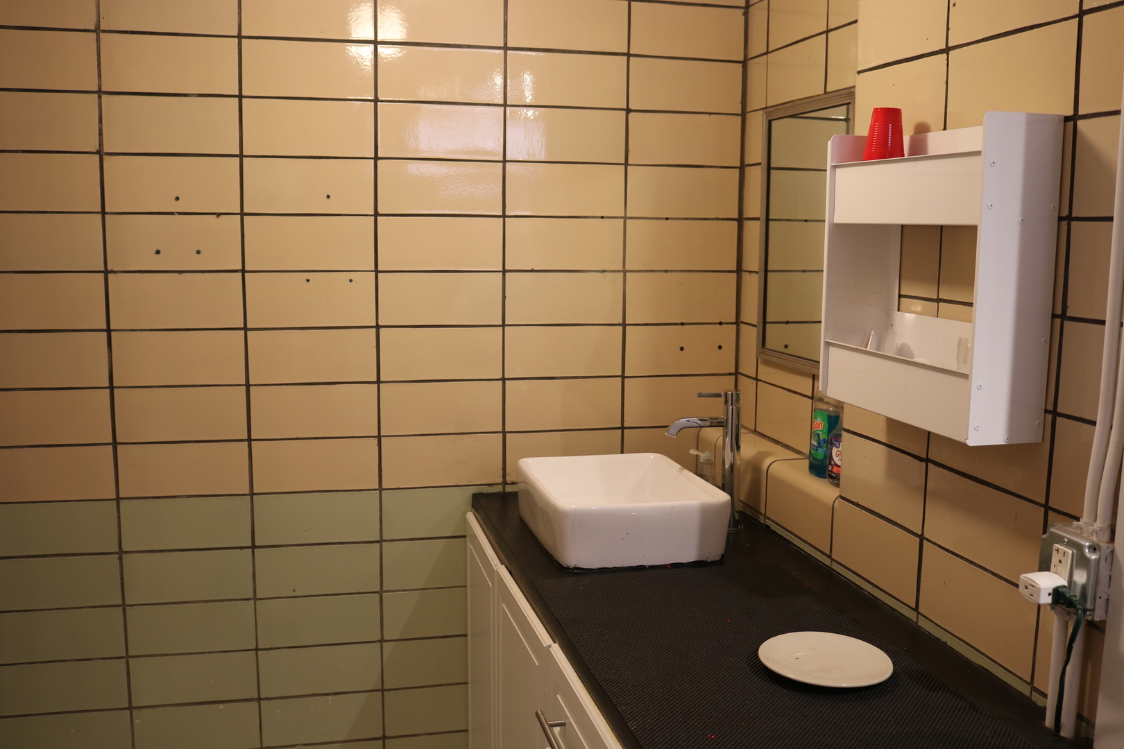 129 E South Street Property Photo 15