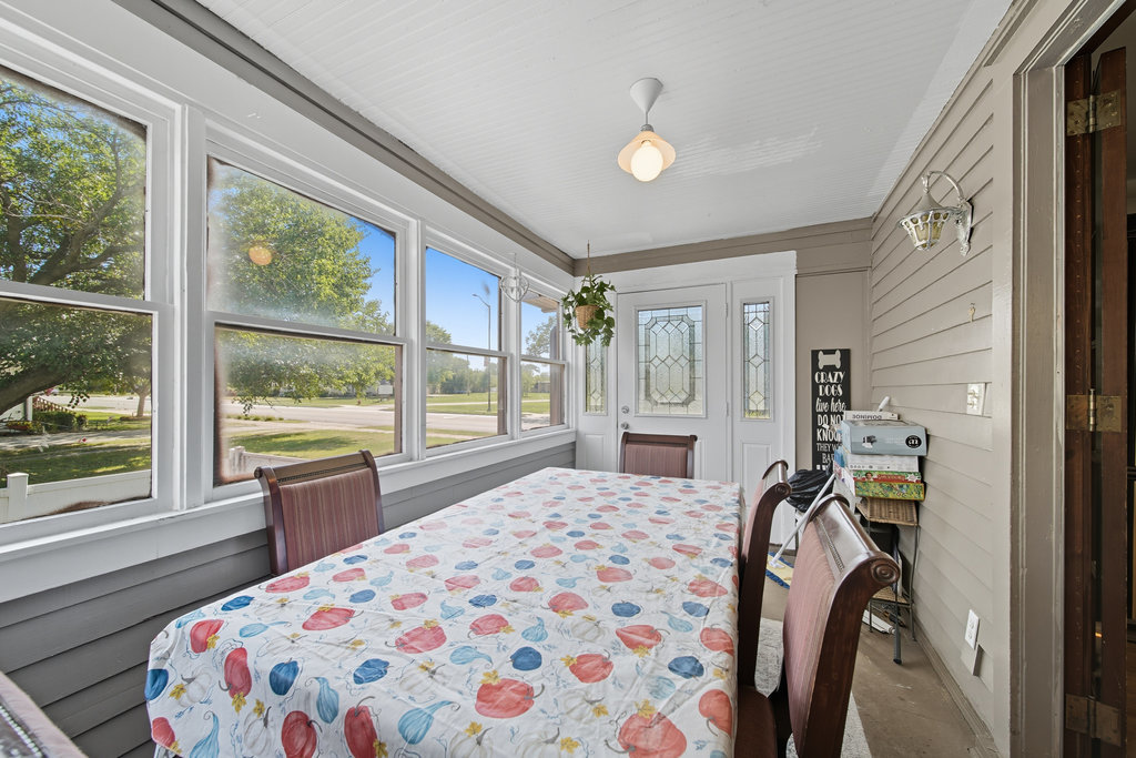 2616 Ridge Road Property Photo 8