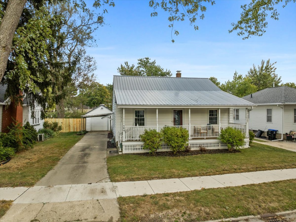 504 S Florence Avenue Property Photo 1