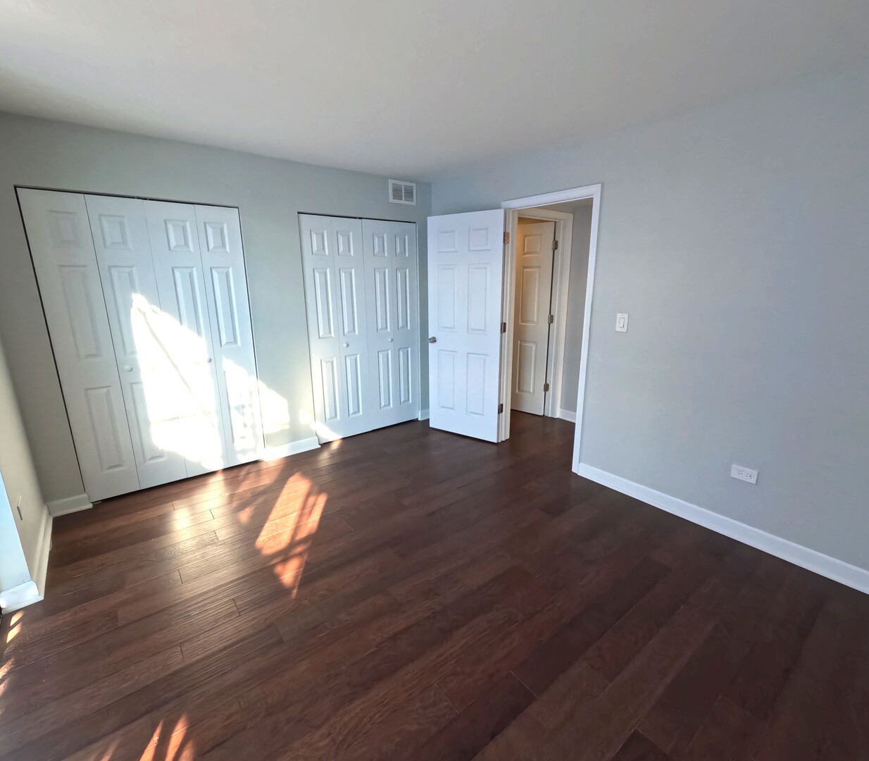 424 Park Avenue 206 Property Photo 9