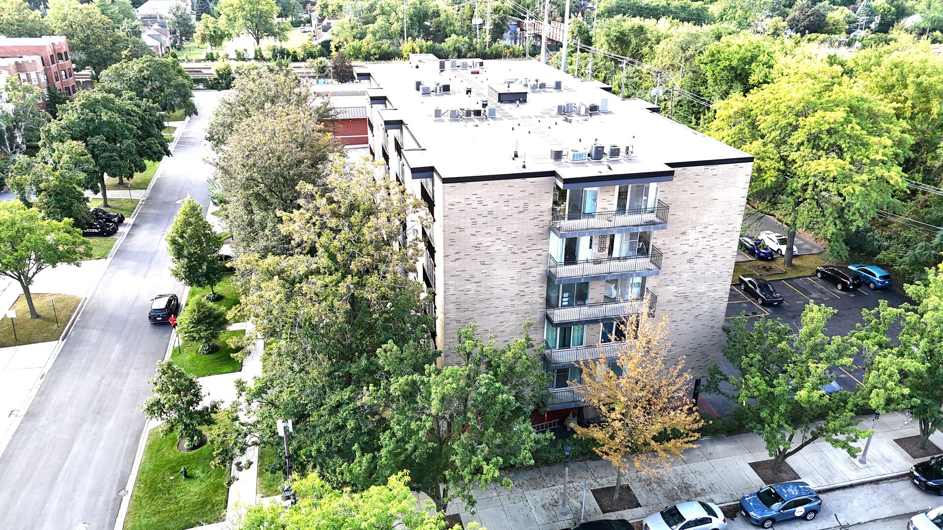 424 Park Avenue 206 Property Photo 16