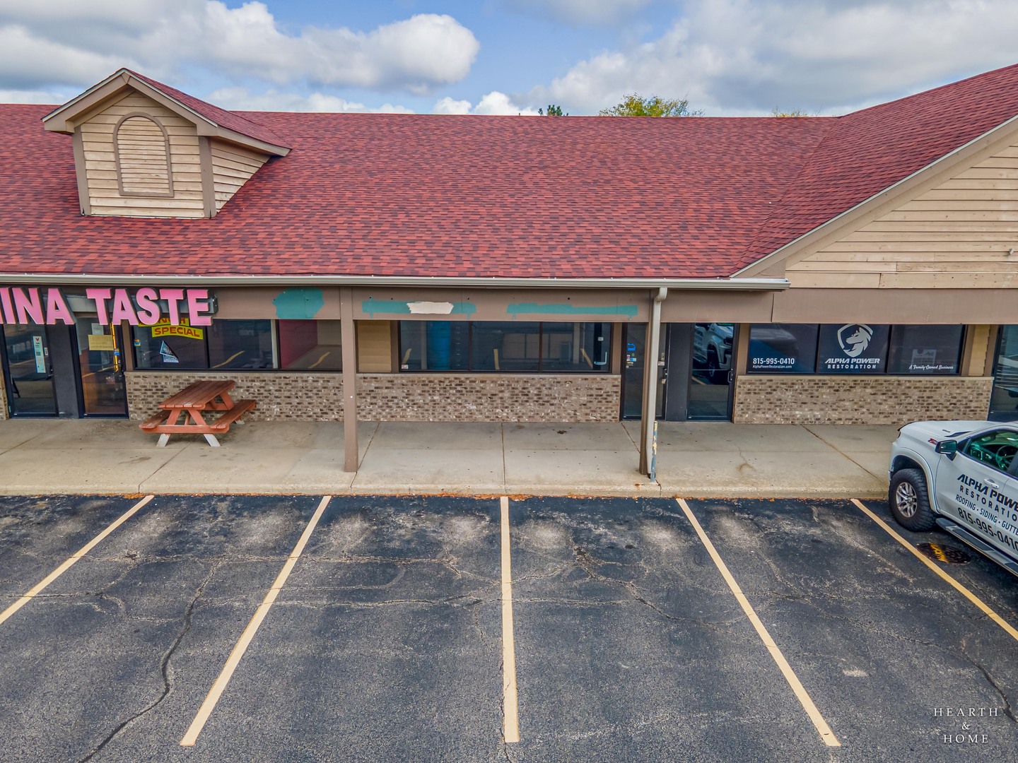 2450 N Us Highway 12 N Property Photo 1