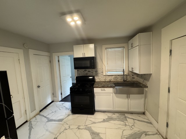 10117 S Perry Avenue Property Photo 19