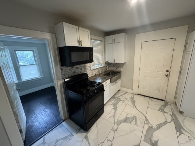 10117 S Perry Avenue Property Photo 21