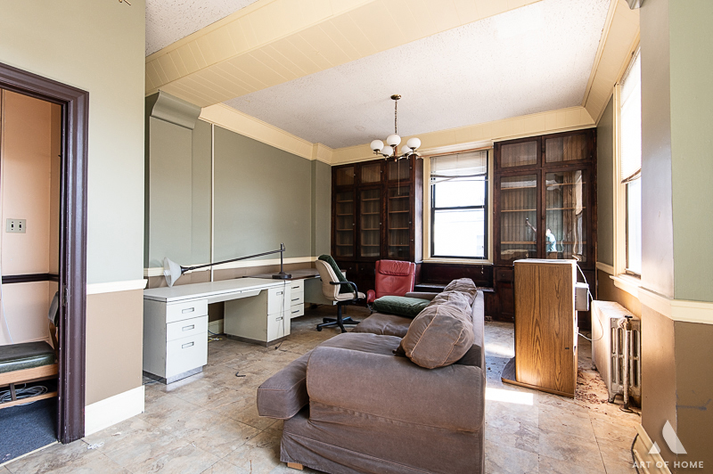 1949 W 48th Street Property Photo 29