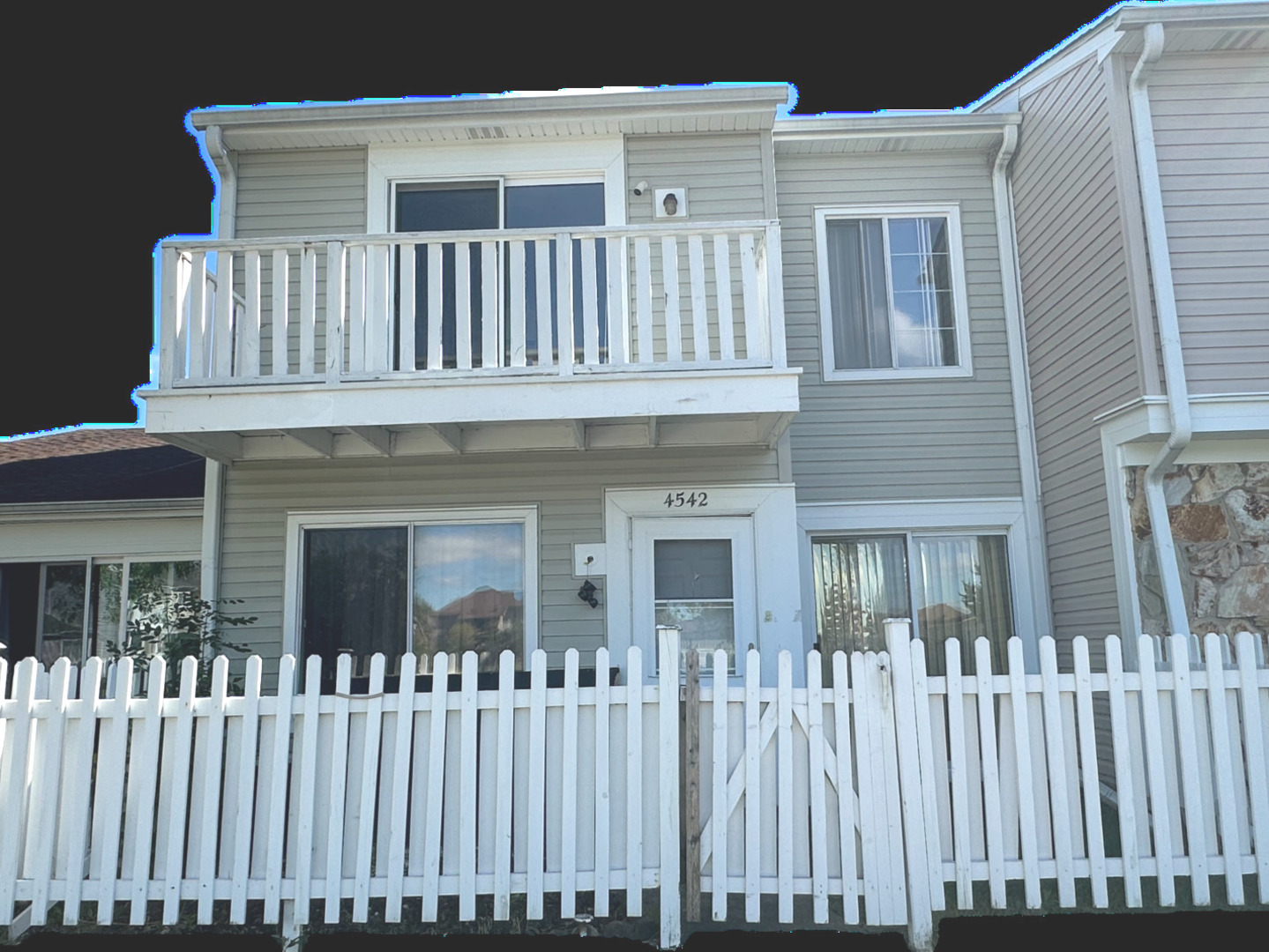 4542 Windsor Lane Property Photo 1