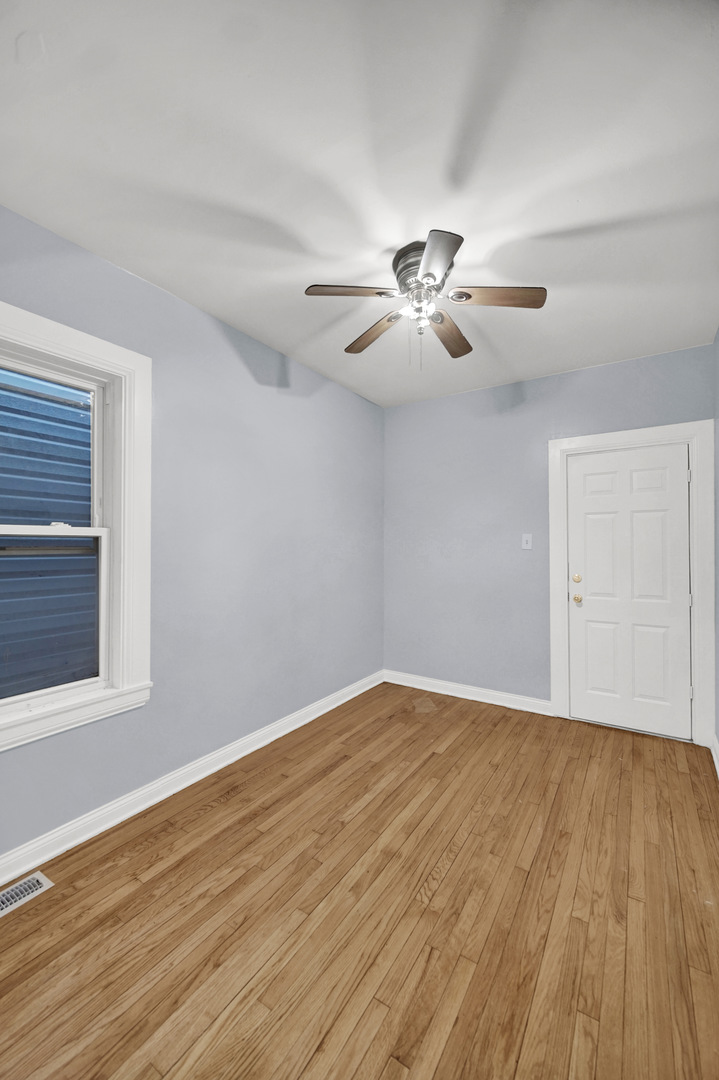 7316 S Woodlawn Avenue Property Photo 27