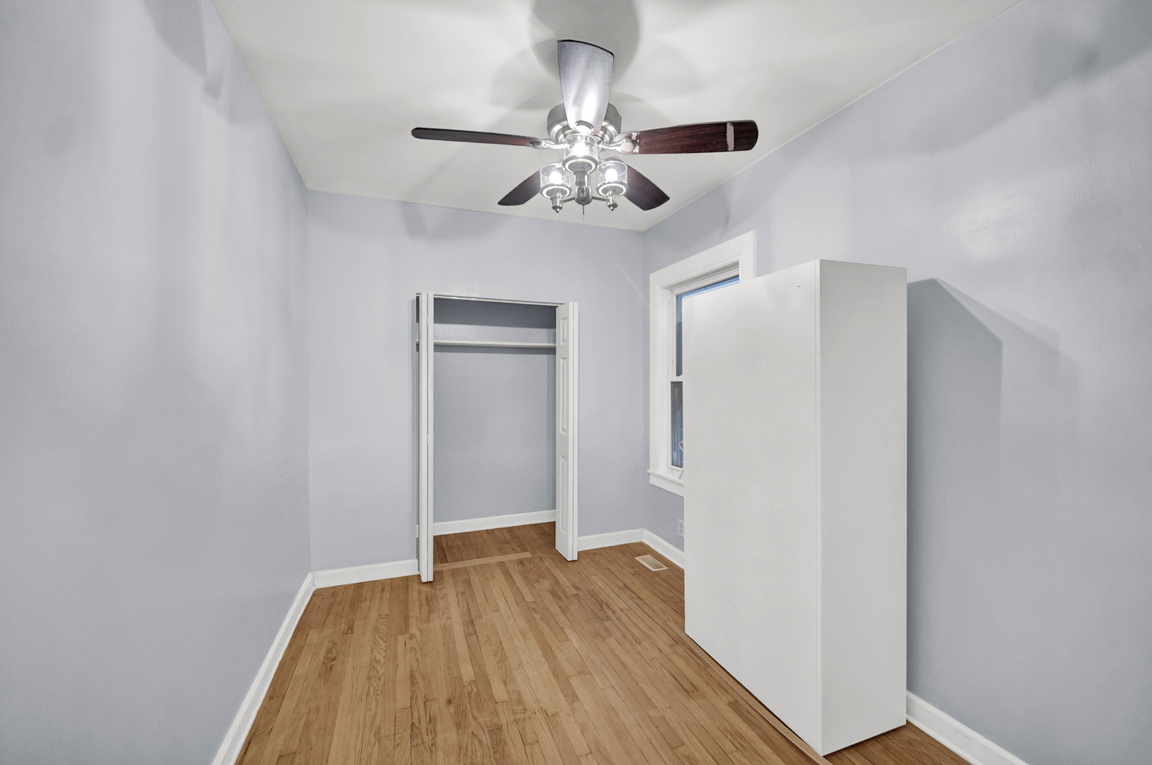 7316 S Woodlawn Avenue Property Photo 30
