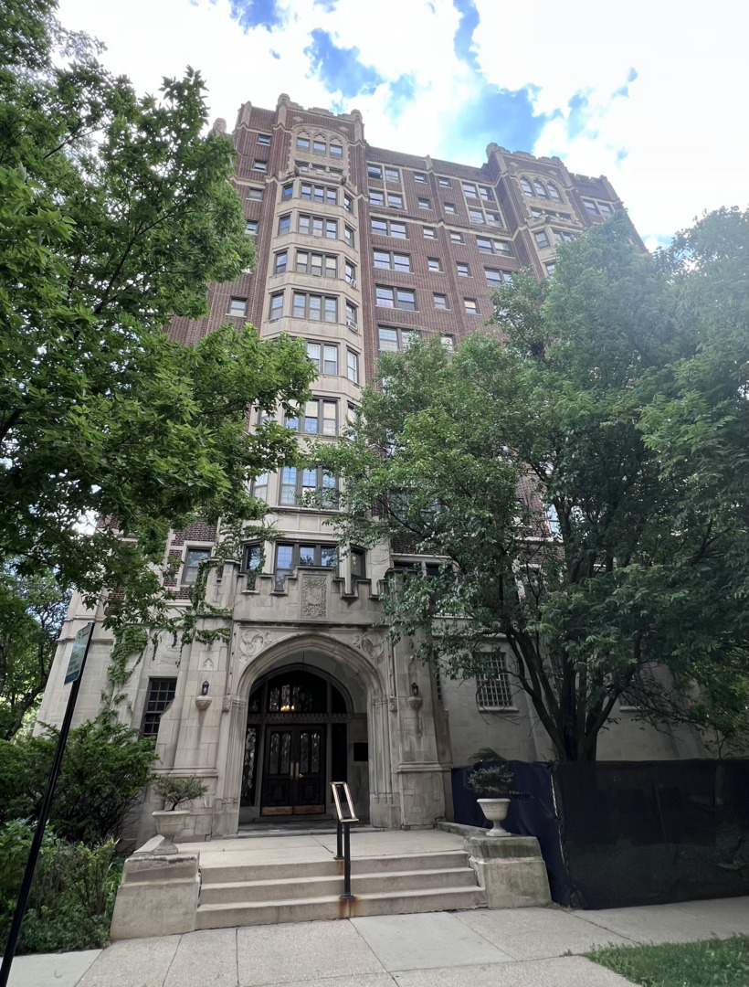 6901 S Oglesby Avenue 6c Property Photo 1