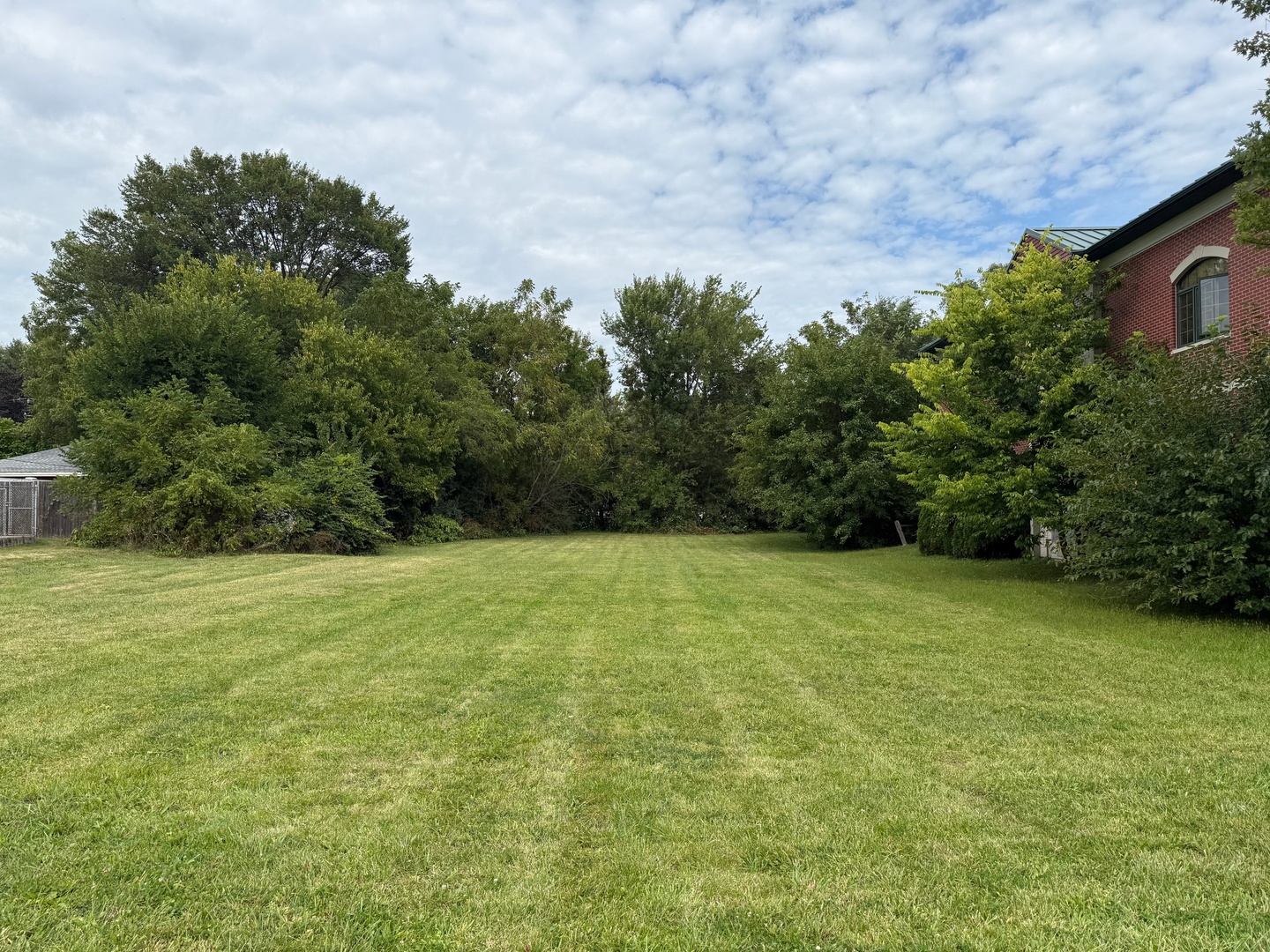 1632 Ogden Avenue Property Photo 2