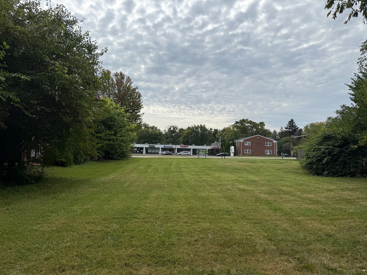 1632 Ogden Avenue Property Photo 3