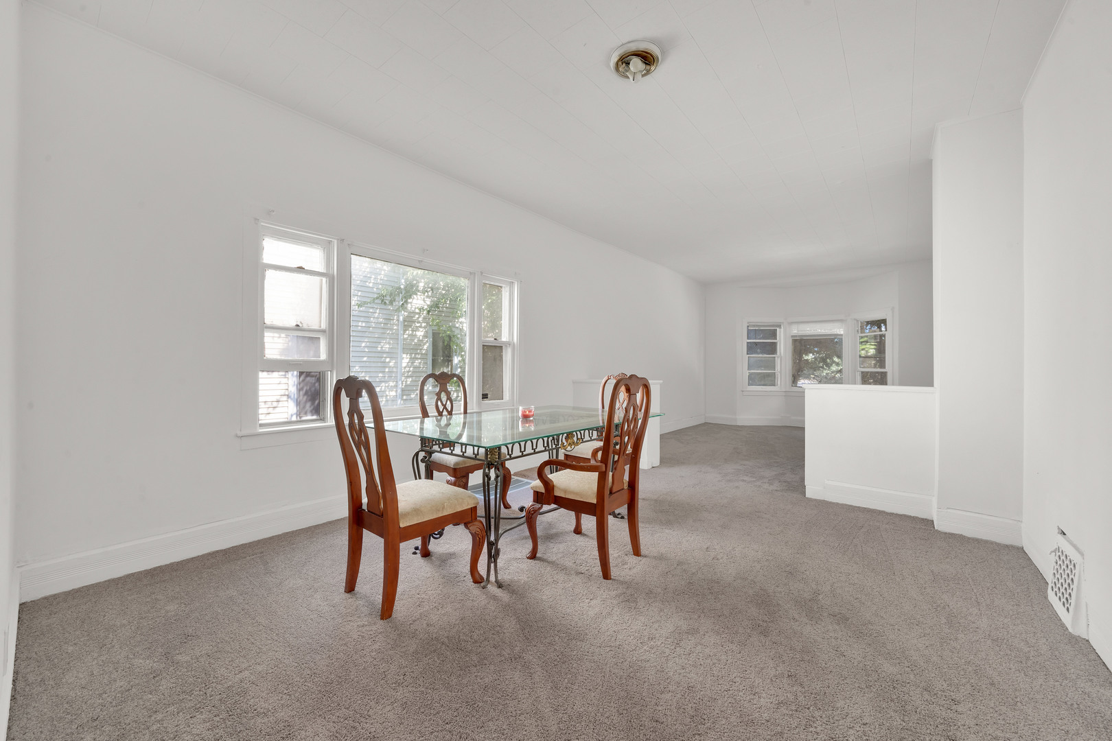 11548 S State Street Property Photo 6