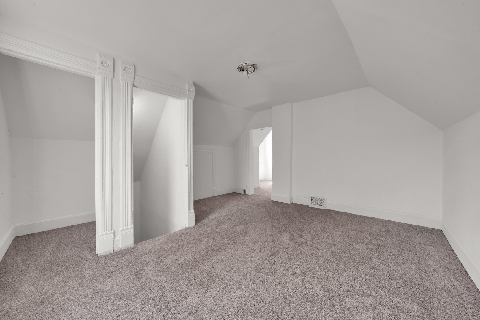 11548 S State Street Property Photo 13