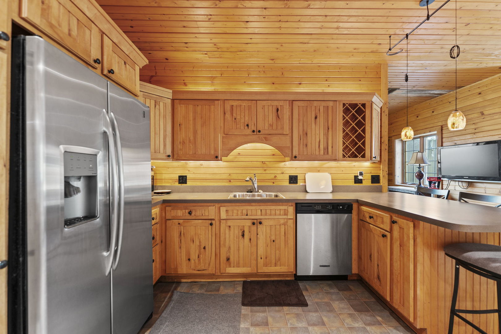 5382 Guilford Road Property Photo 11