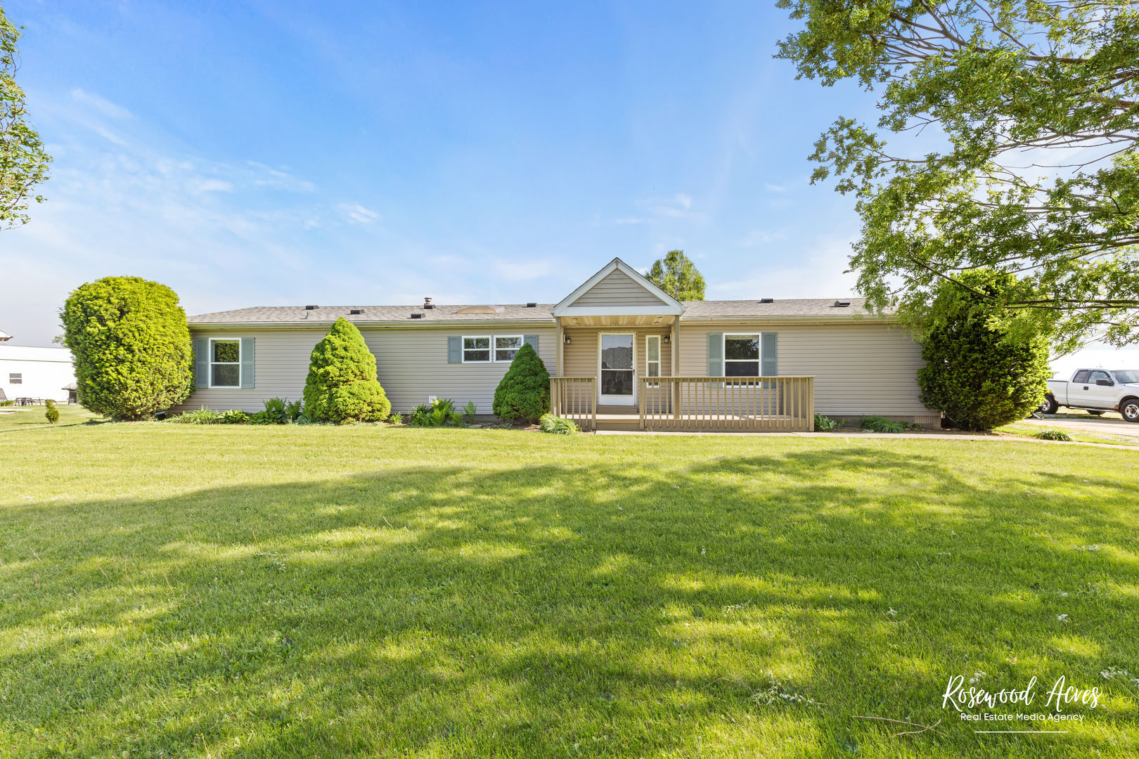 10868 E Le Claire Street Property Photo 1