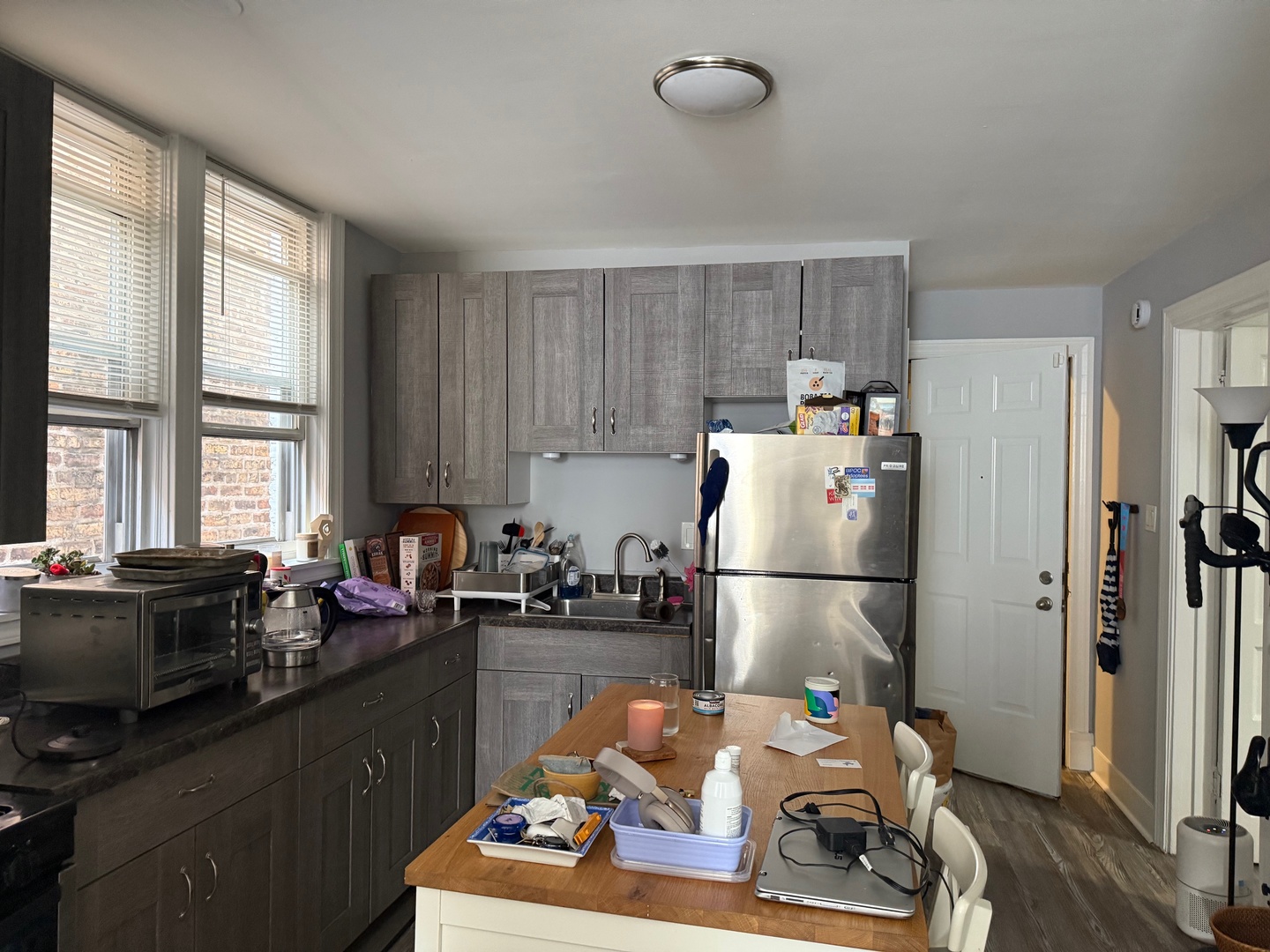 827 N Fairfield Avenue Property Photo 20