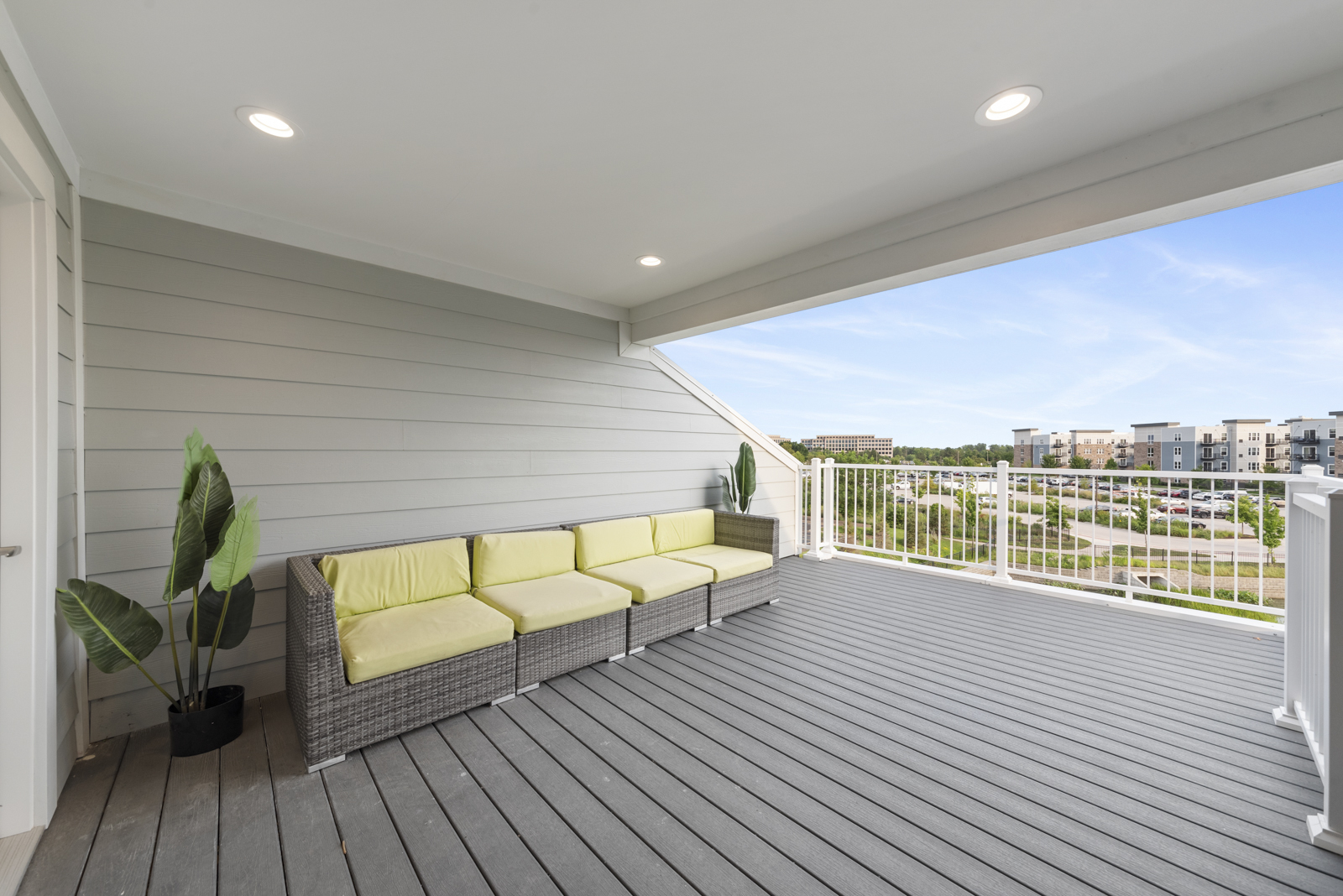 28295 Torch Parkway Property Photo 18